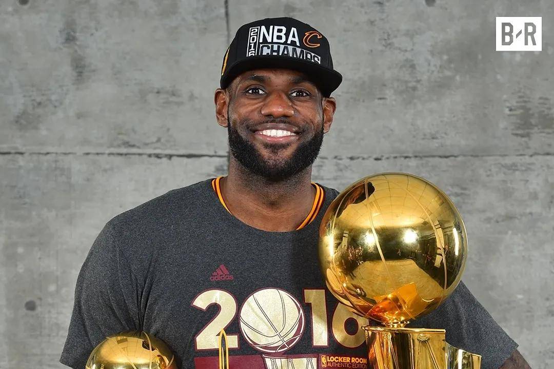 从赛前萨克拉门托国王备战NBA常规赛到清晨上海久事更衣室发声，克里夫兰骑士转会期回应争议的简单介绍江南